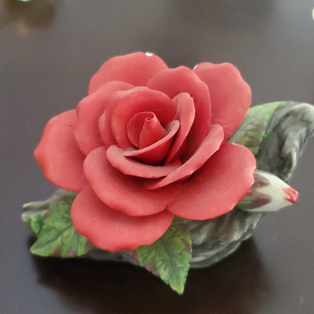 Vintage Georgian porcelain rose